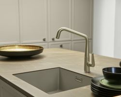 NK24628 TORINO LACK   Lava softmatt