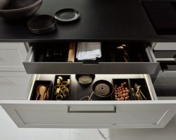 NK26494 Focus   Platingrau softmatt